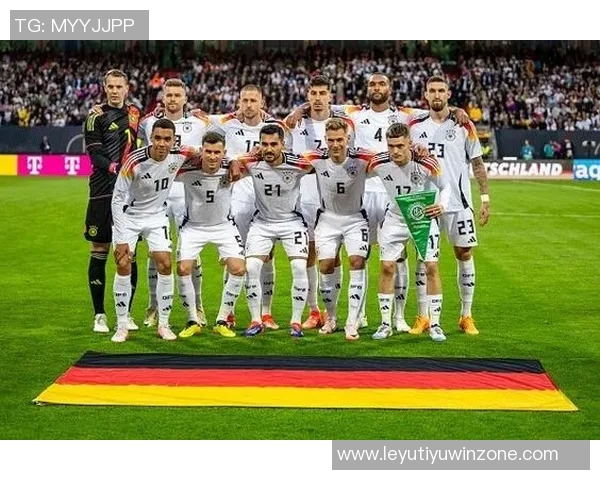 斯蒂勒评选德甲最佳五人阵容诺伊尔与基米希领衔球星阵容